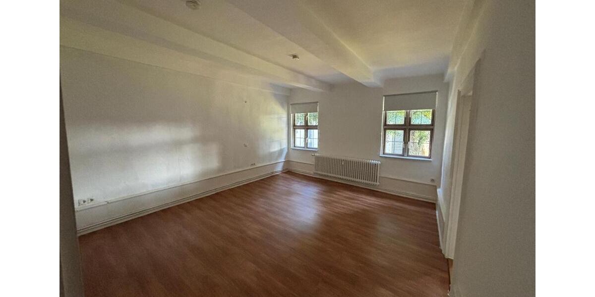 Etagenwohnung Schöppenstedt - 3 Zimmer, 70 m&sup2;, 550&euro; | Angebot:25979506