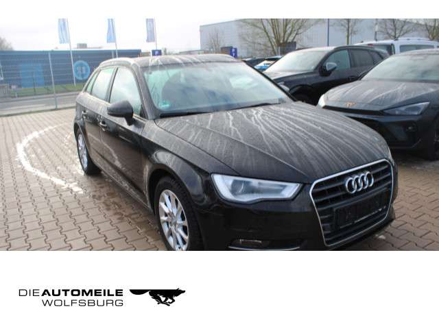 Audi A3 56.100 km 15.990 &euro; Wolfsburg 38440