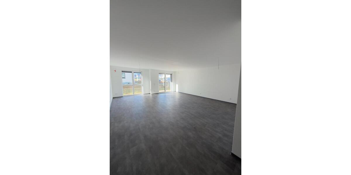 Erdgeschoßwohnung Wolfenbüttel Adersheim - 2 Zimmer, 84 m&sup2;, 1.269&euro; | Angebot:27605736