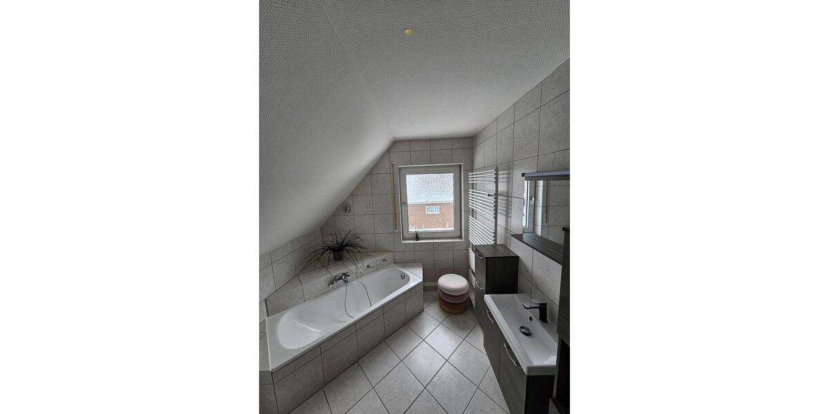 Einfamilienhaus Salzgitter Ortschaft Südost - 4 Zimmer, 120 m&sup2;, 429.000&euro; | Angebot:24849154