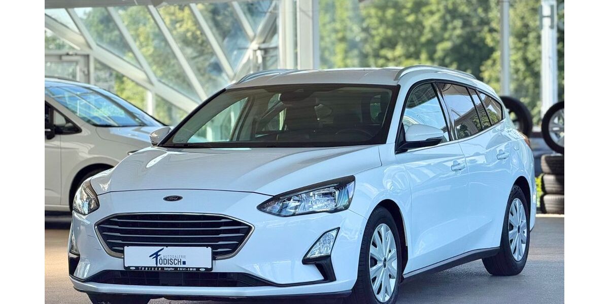 Ford Focus 93.717 km 13.990 &euro; Salzgitter 38228
