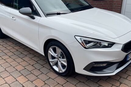 Seat Leon 54.000 km 20.700 &euro; Vechelde 38159