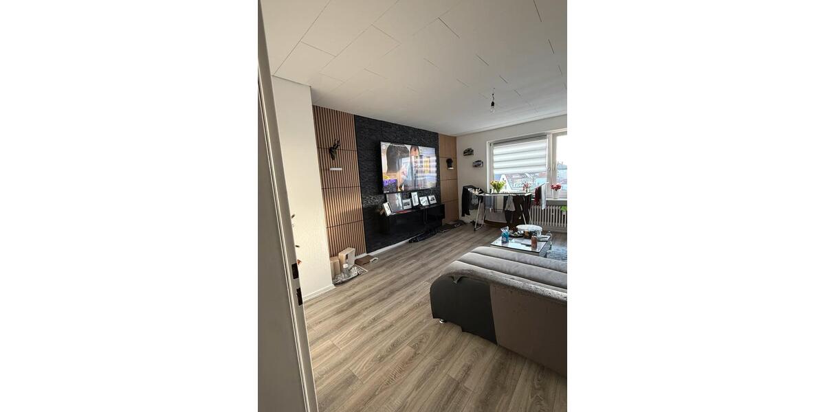 Etagenwohnung Wolfenbüttel Ahlum - 3 Zimmer, 75 m&sup2;, 1.100&euro; | Angebot:25979503