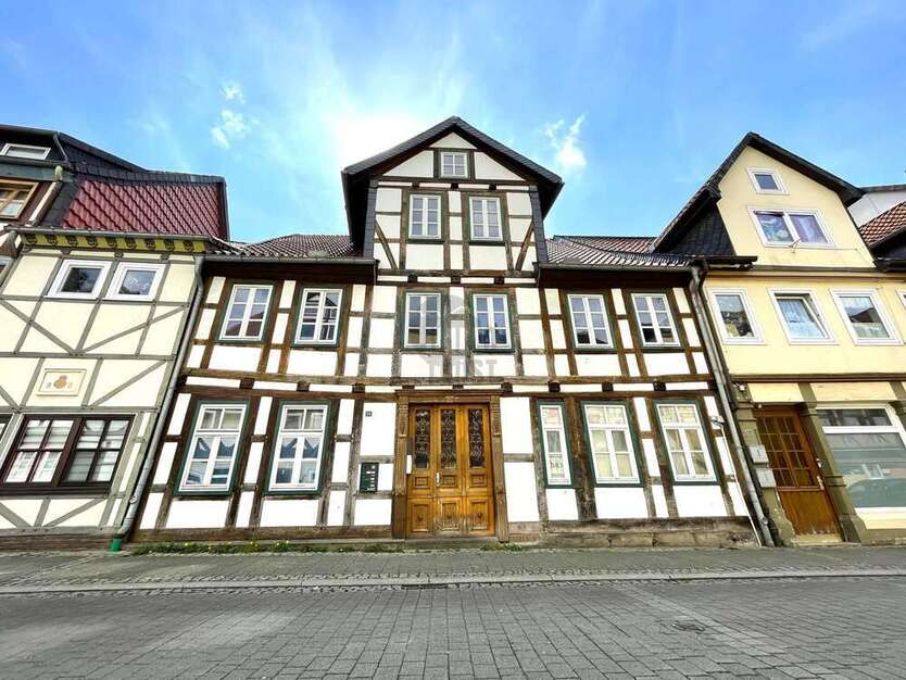 Haus zum Kaufen in Peine 220.000 € 144 m²