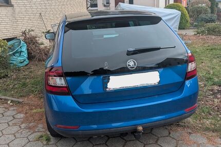 Skoda Rapid 152.445 km 7.000 &euro; Peine 31228