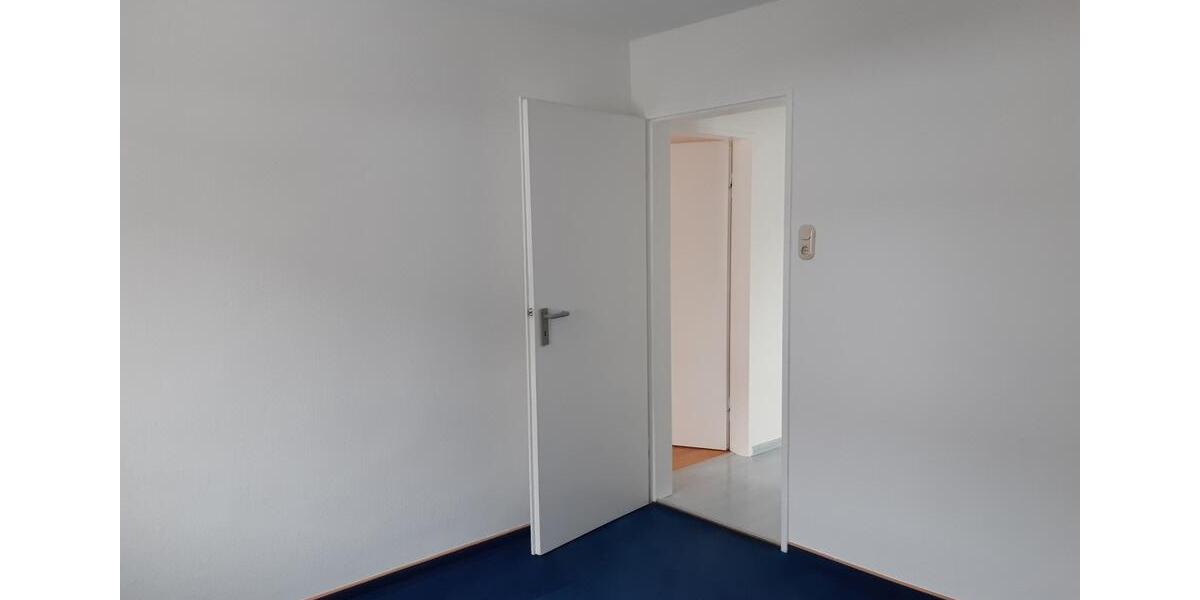 Dachgeschoßwohnung Schöppenstedt - 3 Zimmer, 54 m&sup2;, 360&euro; | Angebot:24785277