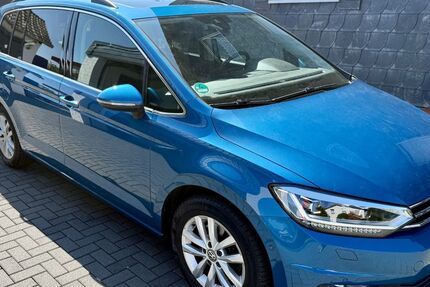 VW Touran 144.270 km 18.500 &euro; Salzgitter 38229