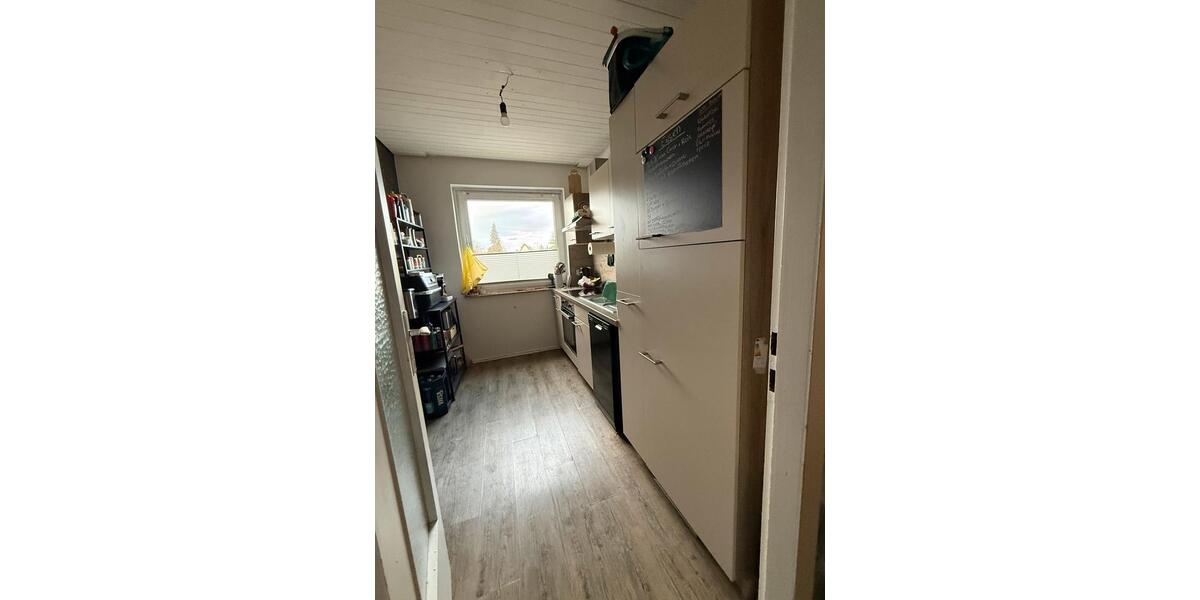 Etagenwohnung Wolfenbüttel Ahlum - 3 Zimmer, 75 m&sup2;, 1.100&euro; | Angebot:25979503