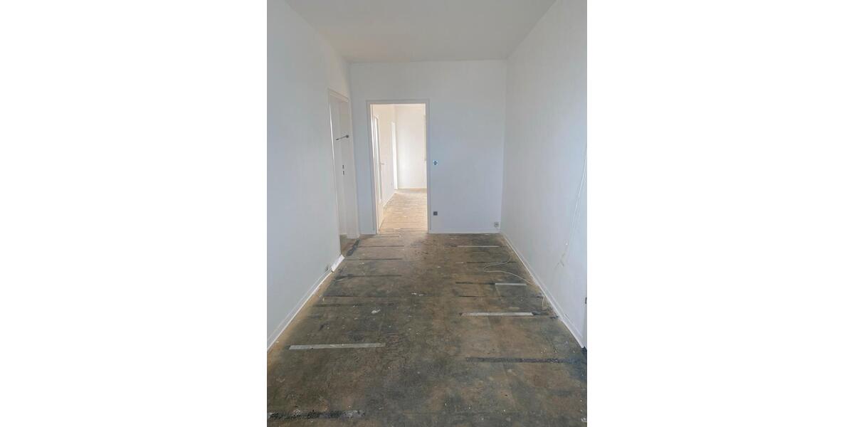 Etagenwohnung Wolfsburg Detmerode - 3 Zimmer, 80 m&sup2;, 130.000&euro; | Angebot:25999844