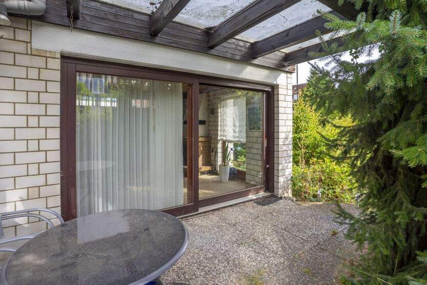 Doppelhaushälfte mit Potenzial in der beliebten Südstadt 4 zimmer