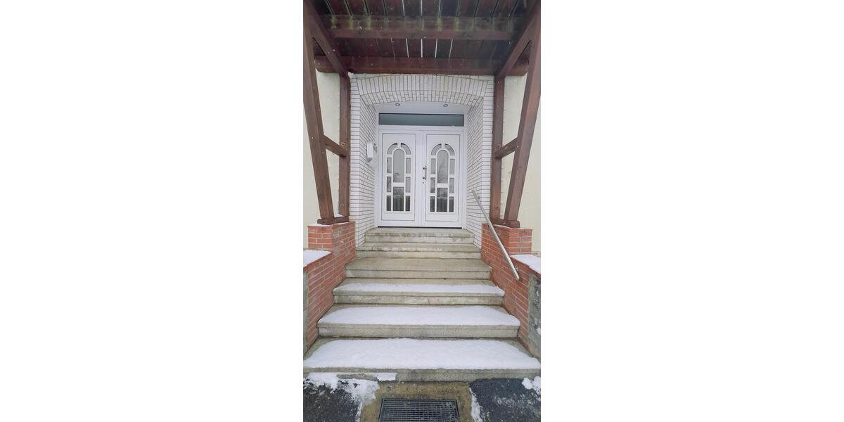 Etagenwohnung Edemissen - 2 Zimmer, 75 m&sup2;, 1.000&euro; | Angebot:24743449