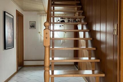 Haus Königslutter am Elm - 8.5 Zimmer, 240 m&sup2;, 210.000&euro; | Angebot:26979460