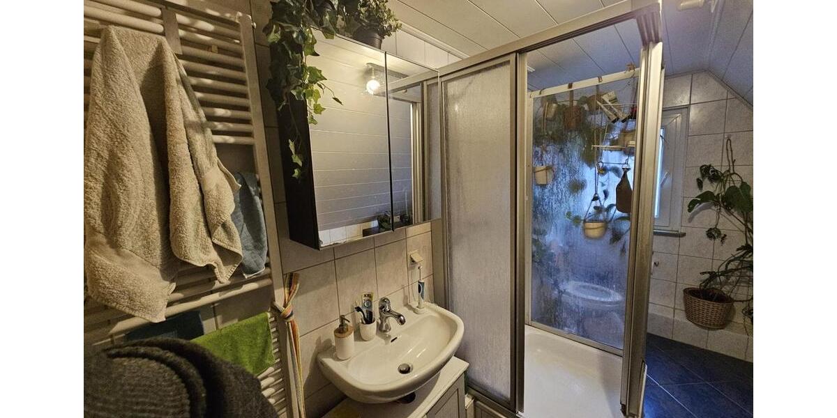 Etagenwohnung Vechelde - 3 Zimmer, 70 m&sup2;, 400&euro; | Angebot:25894566