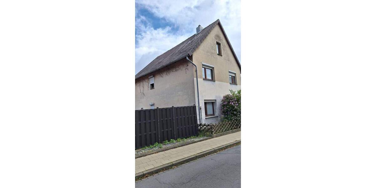 Einfamilienhaus Braunschweig Broitzem - 4 Zimmer, 120 m&sup2;, 197.000&euro; | Angebot:24620699