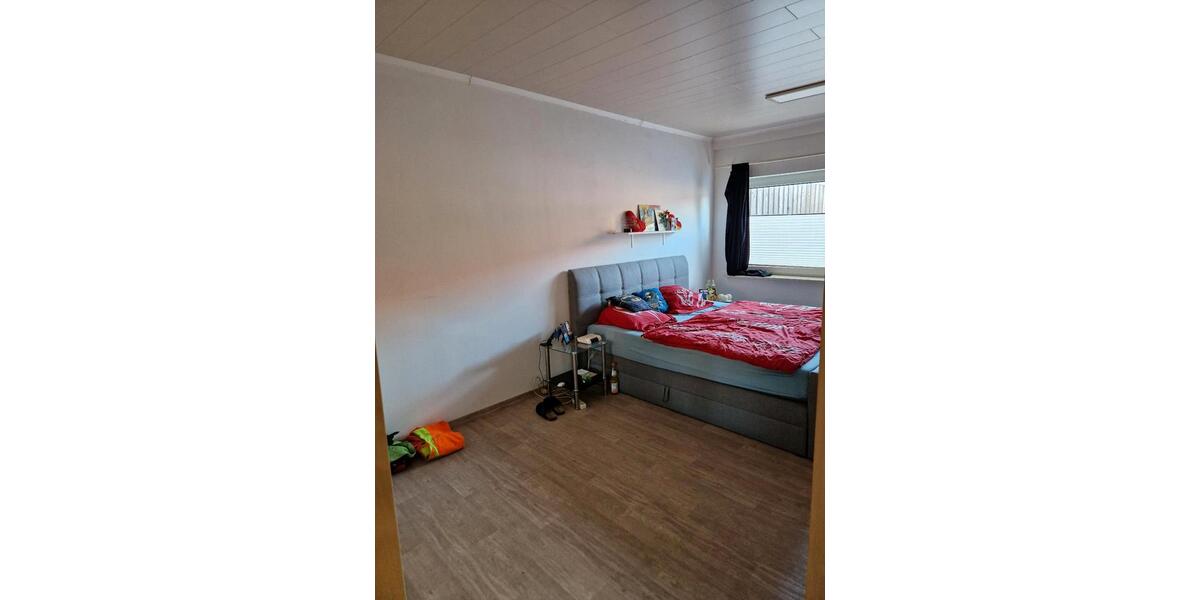 Erdgeschoßwohnung Weyhausen - 3 Zimmer, 104 m&sup2;, 185.000&euro; | Angebot:26688144