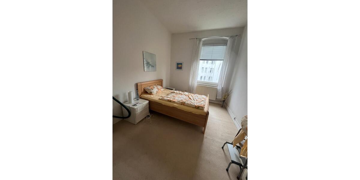 Etagenwohnung Braunschweig Lehndorf-Watenbüttel - 4 Zimmer, 104 m&sup2;, 1.300&euro; | Angebot:24854506