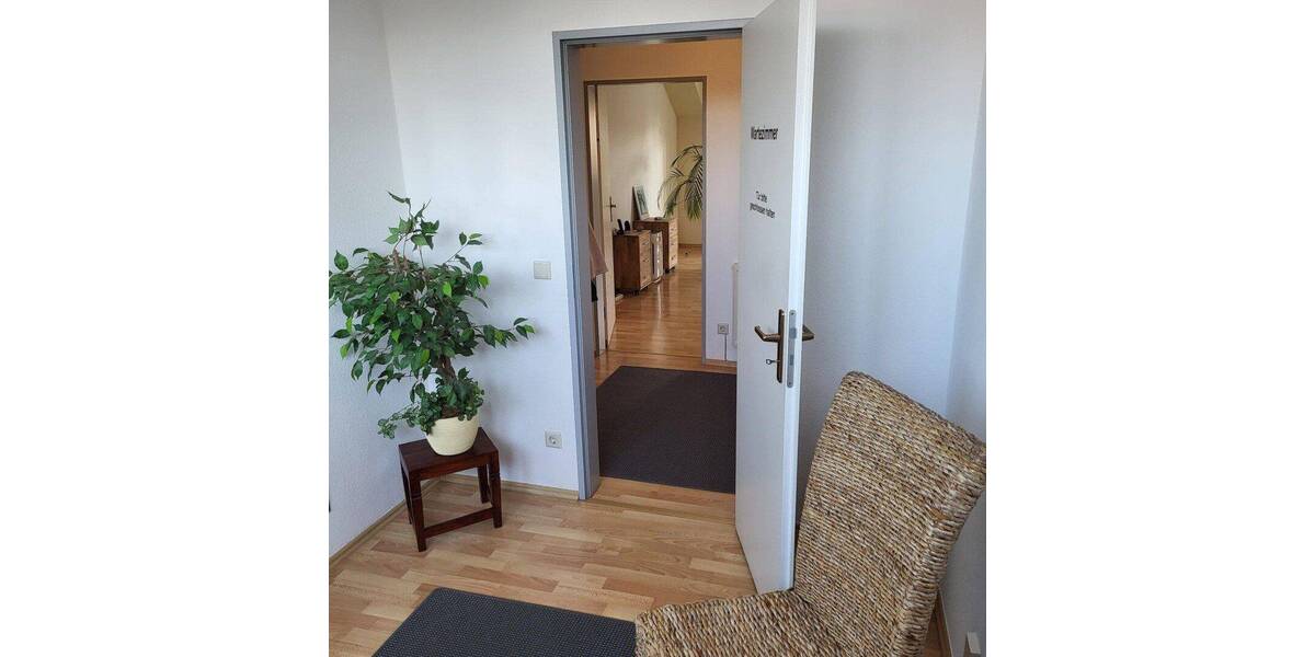 Etagenwohnung Salzgitter Thiede - 3 Zimmer, 120 m&sup2;, 700&euro; | Angebot:26929404