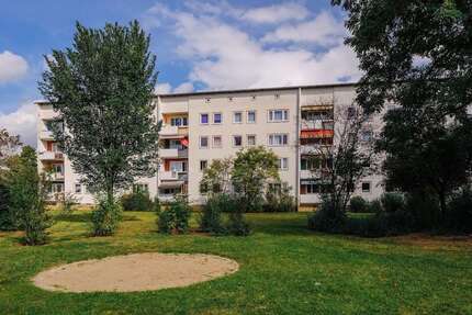 Wohnung Wolfsburg Hellwinkel - 4 Zimmer, 66 m&sup2;, 527&euro; | Angebot:25726364