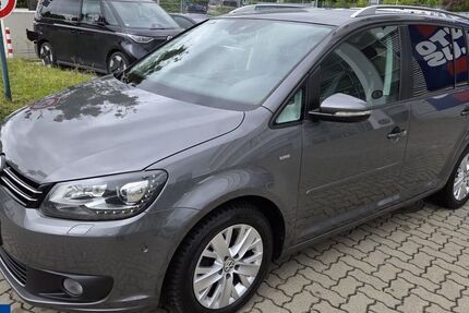 VW Touran 126.015 km 12.299 &euro; Salzgitter 38229