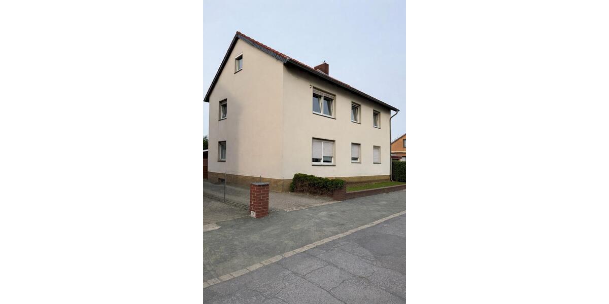 Etagenwohnung Salzgitter Ortschaft Ost - 4 Zimmer, 86 m&sup2;, 850&euro; | Angebot:25882547