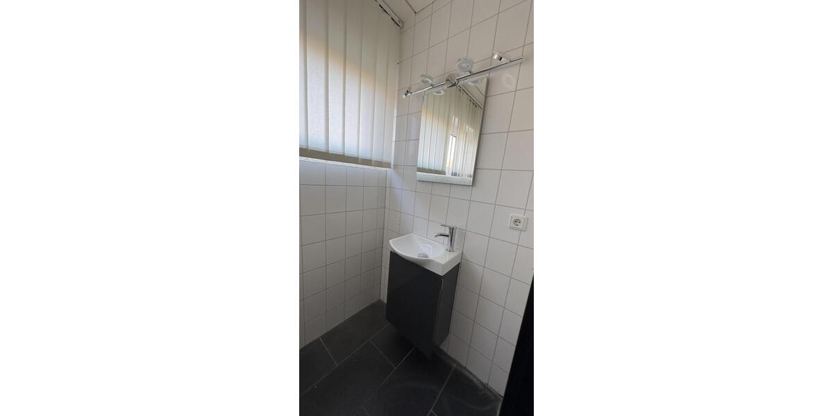 Doppelhaushälfte Meine - 6 Zimmer, 190 m&sup2;, 1.800&euro; | Angebot:24294595