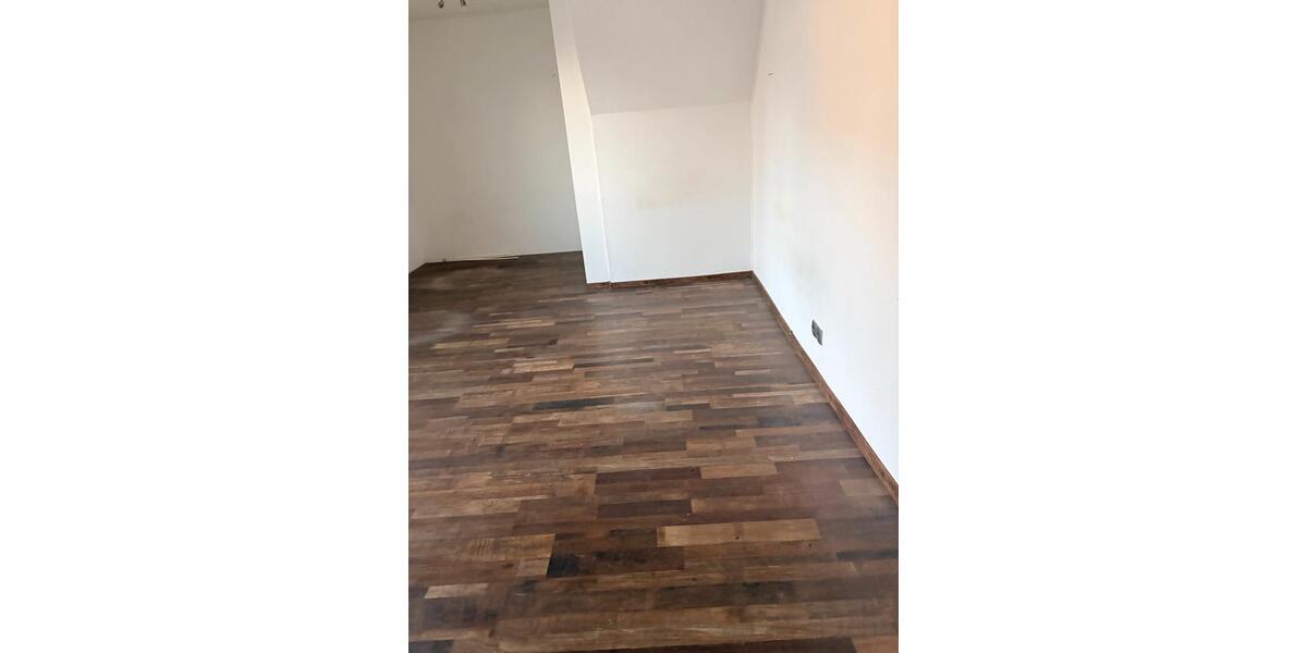 Erdgeschoßwohnung Börßum - 6 Zimmer, 160 m&sup2;, 1.120&euro; | Angebot:25252318