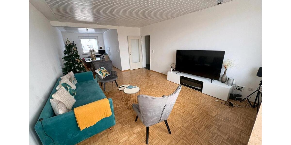 Dachgeschoßwohnung Braunschweig Wabe-Schunter-Beberbach - 4 Zimmer, 91 m&sup2;, 1.140&euro; | Angebot:25766344