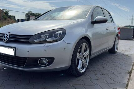 VW Golf 218.000 km 6.300 &euro; Lehre 38165