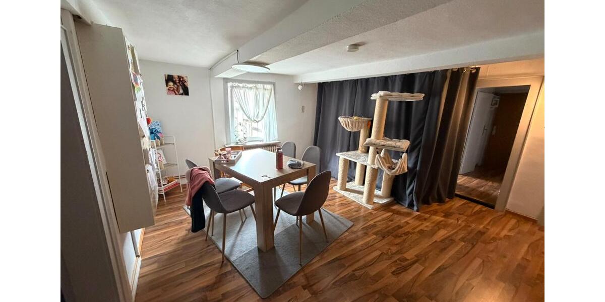 Einfamilienhaus Liebenburg - 16 Zimmer, 240 m&sup2;, 135.000&euro; | Angebot:27089282