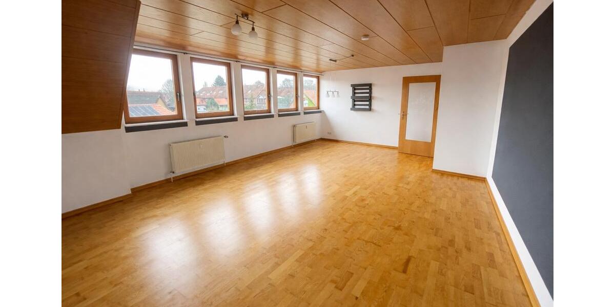 Dachgeschoßwohnung Wolfsburg Almke - 2 Zimmer, 80 m&sup2;, 720&euro; | Angebot:25884003