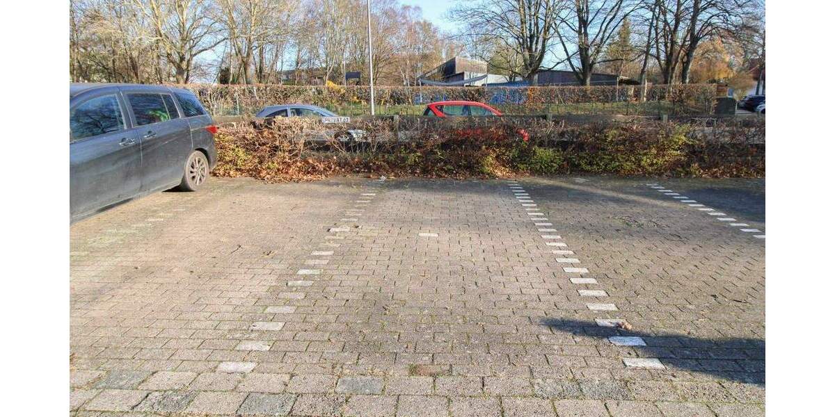 Etagenwohnung Salzgitter Lebenstedt - 4 Zimmer, 90 m&sup2;, 70.000&euro; | Angebot:24747812