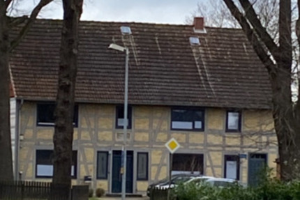 Haus Schwülper - 8 Zimmer, 230 m&sup2;, 2.000&euro; | Angebot:26364965