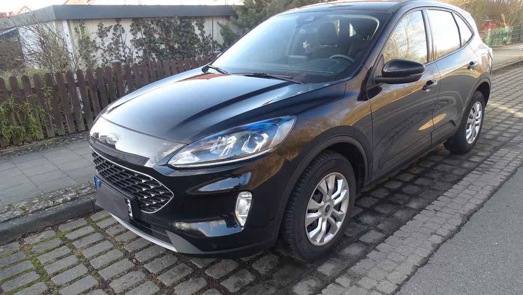 Ford Kuga 27.000 km 20.500 &euro; Braunschweig 38104