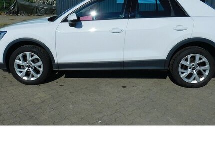 Audi Q2 30 1.0 TFSI BMT Navi Klima ALU 21.000 km 20.990 € Vordorf 38533
