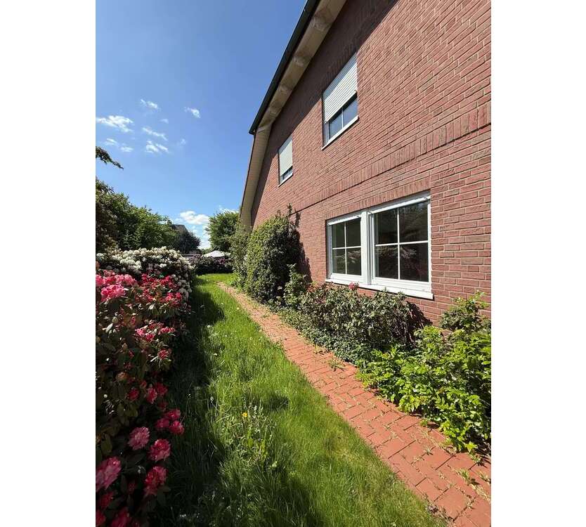 Haus zum Kaufen in Wendeburg 420.000 € 176 m²