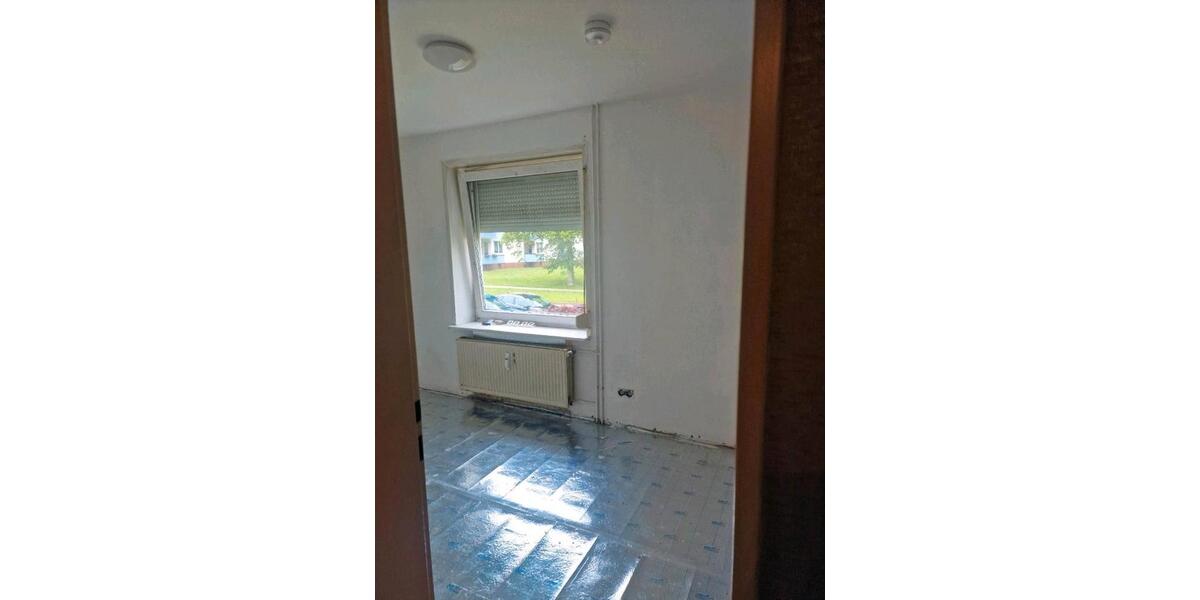 Erdgeschoßwohnung Salzgitter Ortschaft Südost - 3 Zimmer, 62 m&sup2;, 48.000&euro; | Angebot:26679701