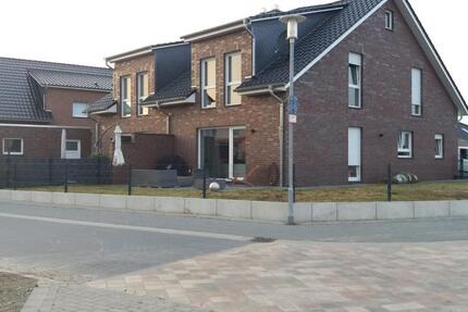 Doppelhaushälfte 4 zimmer