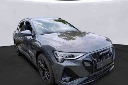 Audi e-tron 23.200 km 34.950 &euro; Salzgitter 38259