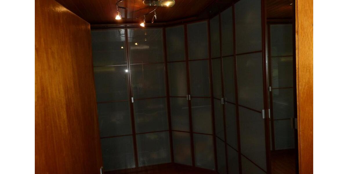Einfamilienhaus Braunschweig Lehndorf-Watenbüttel - 6 Zimmer, 160 m&sup2;, 1.550&euro; | Angebot:26678416