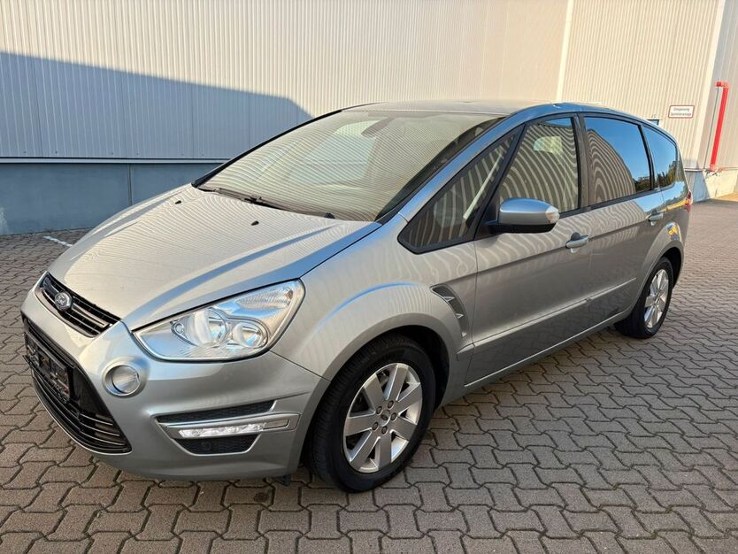 Ford S-Max 403.716 km 2.380 € Braunschweig 38112
