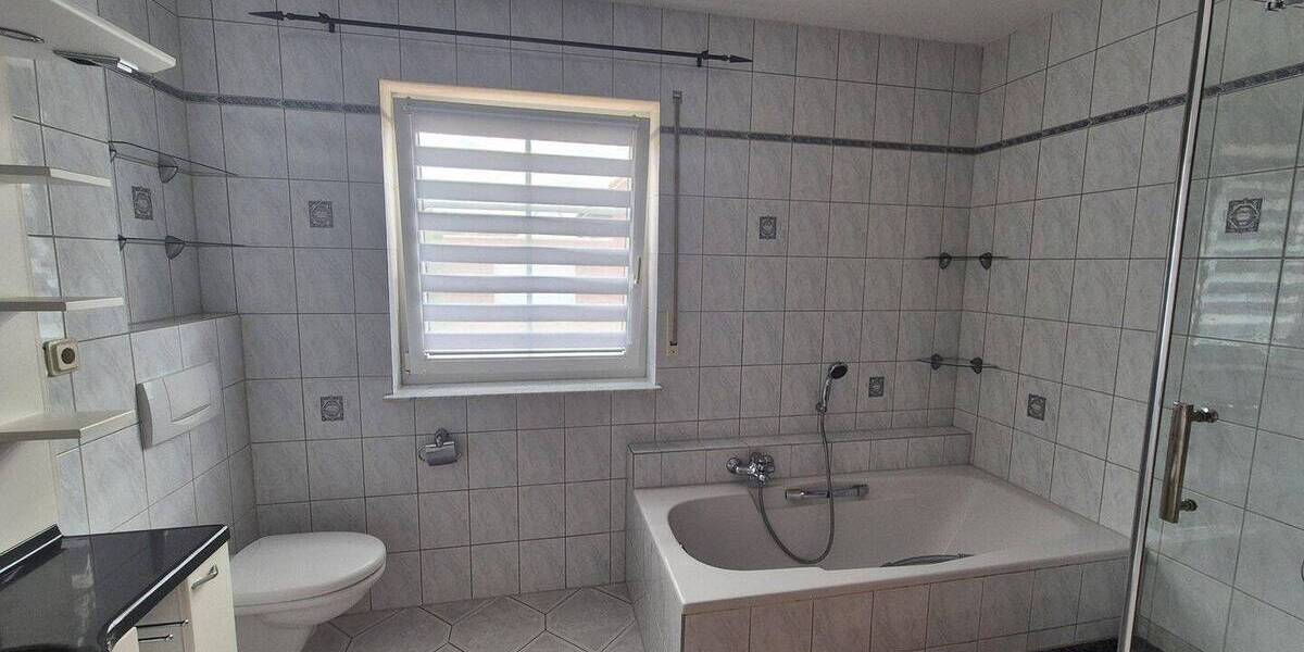 Etagenwohnung Ilsede Gadenstedt - 4 Zimmer, 135 m&sup2;, 1.250&euro; | Angebot:26794380