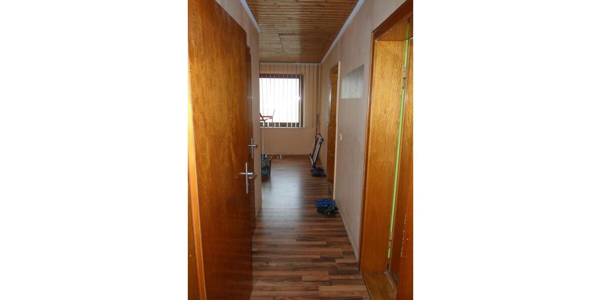 Einfamilienhaus Braunschweig Lehndorf-Watenbüttel - 6 Zimmer, 160 m&sup2;, 1.550&euro; | Angebot:26678416