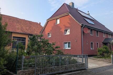 Haus Söhlde - 8 Zimmer, 223 m&sup2;, 340.000&euro; | Angebot:26373965