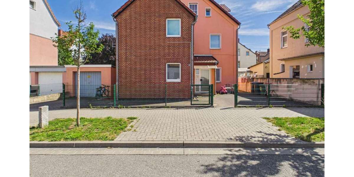 Einfamilienhaus Peine Südstadt - 8 Zimmer, 340 m&sup2;, 560.000&euro; | Angebot:27033582