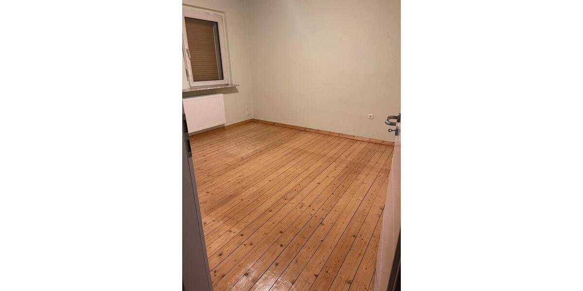 Terrassenwohnung Wolsdorf - 4 Zimmer, 100 m&sup2;, 900&euro; | Angebot:26388314