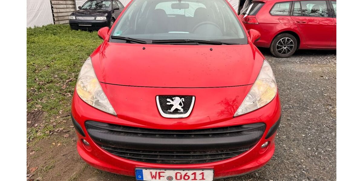 Peugeot 207 110.000 km 3.500 &euro; Adersheim 38304