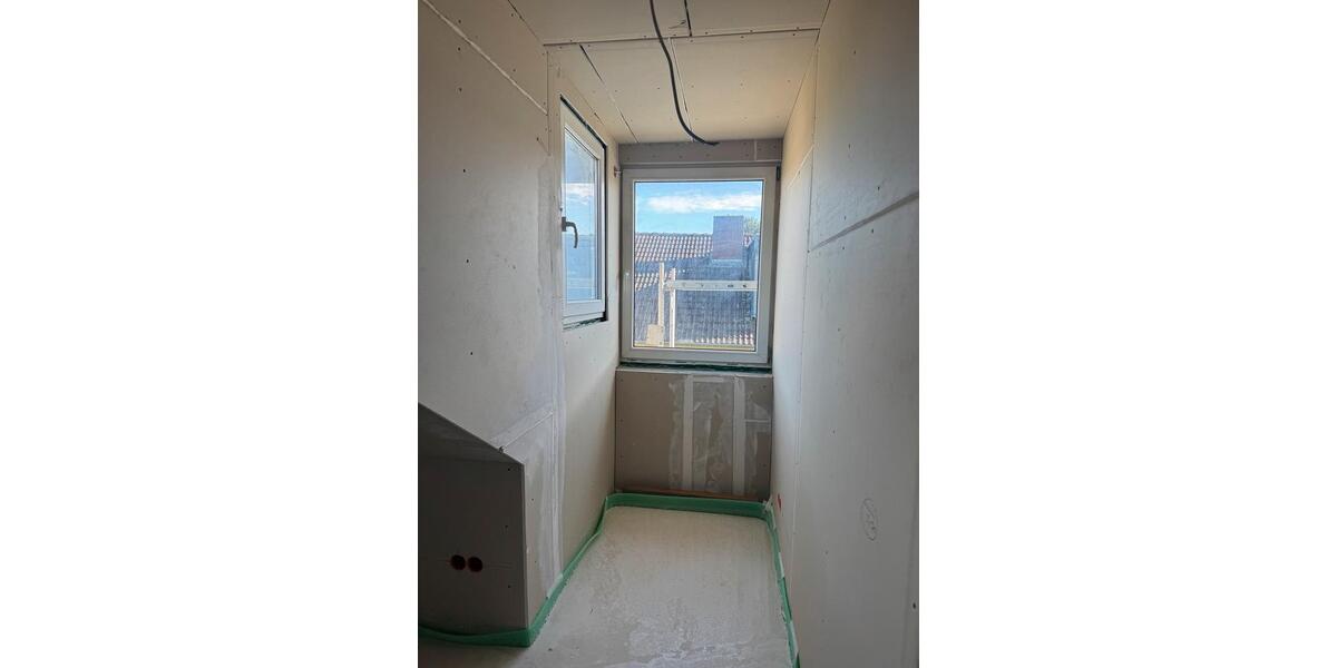 Dachgeschoßwohnung Braunschweig Wabe-Schunter-Beberbach - 4 Zimmer, 1.150&euro; | Angebot:22239847