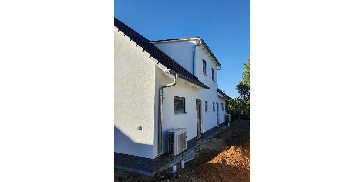 Doppelhaushälfte Wolfsburg Alt-Wolfsburg - 4 Zimmer, 130 m&sup2;, 2.000&euro; | Angebot:24877112