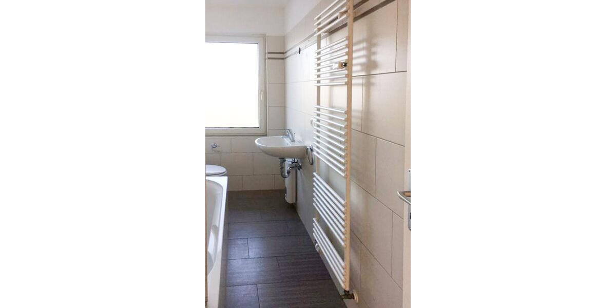 Etagenwohnung Wolfenbüttel Adersheim - 3 Zimmer, 73 m&sup2;, 570&euro; | Angebot:25886888