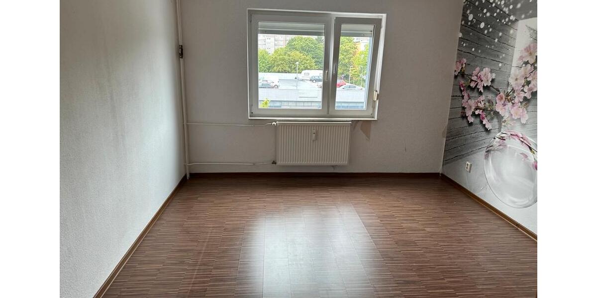 Etagenwohnung Wolfsburg Detmerode - 4 Zimmer, 100 m&sup2;, 1.300&euro; | Angebot:25966594